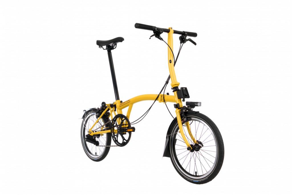 Modèle de vélos pliant Brompton C Line et C Line Electric en couleur Bumblebee Yellow
